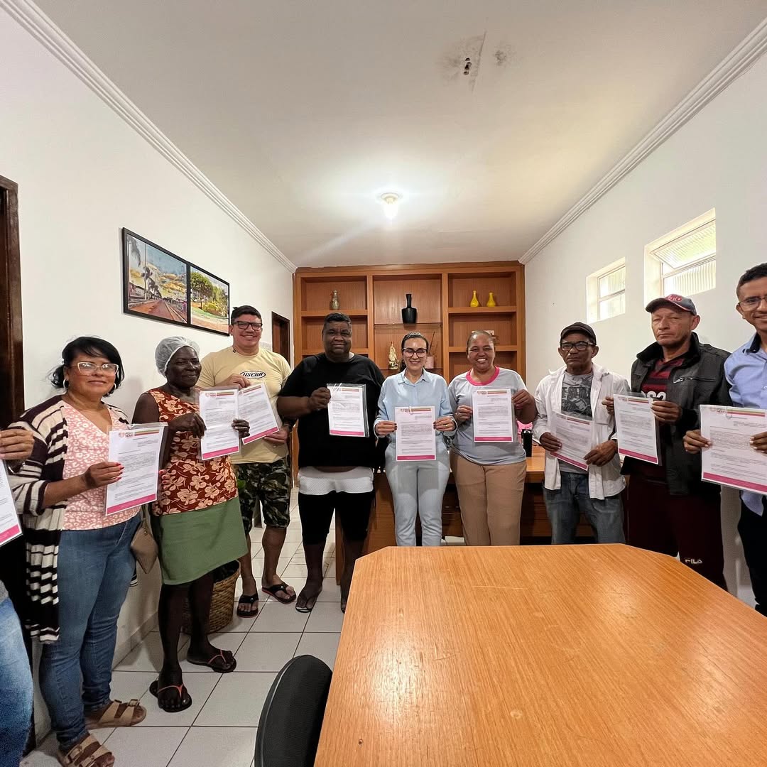 55 contratos. Entrega das chaves e assinatura dos contratos de concessão de uso, garantem segur (5)